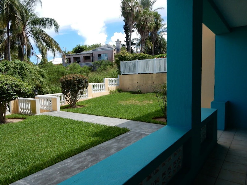 WEST END LOWER 2 BED 1 BATH APARTMENT FOR RENT 2,000 Sandys, SB